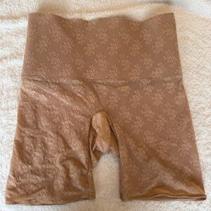 Nancy Ganz Body Slimmers XL Shapewear Shorts Lace Breathable 07357 Tan/Beige